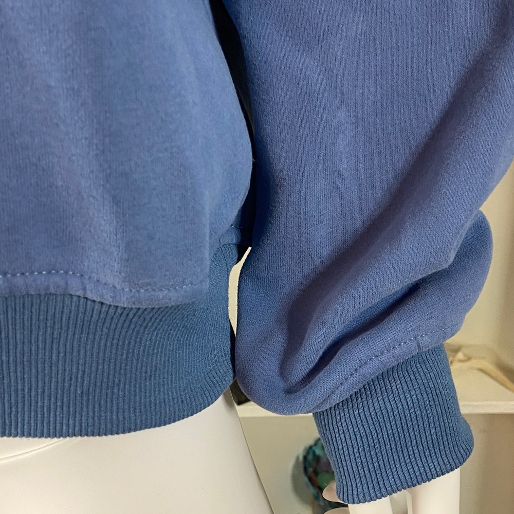 White Fox Boutique Ocean Blue Offstage Hoodie S/M sweatshirt - Picture 5 of 12